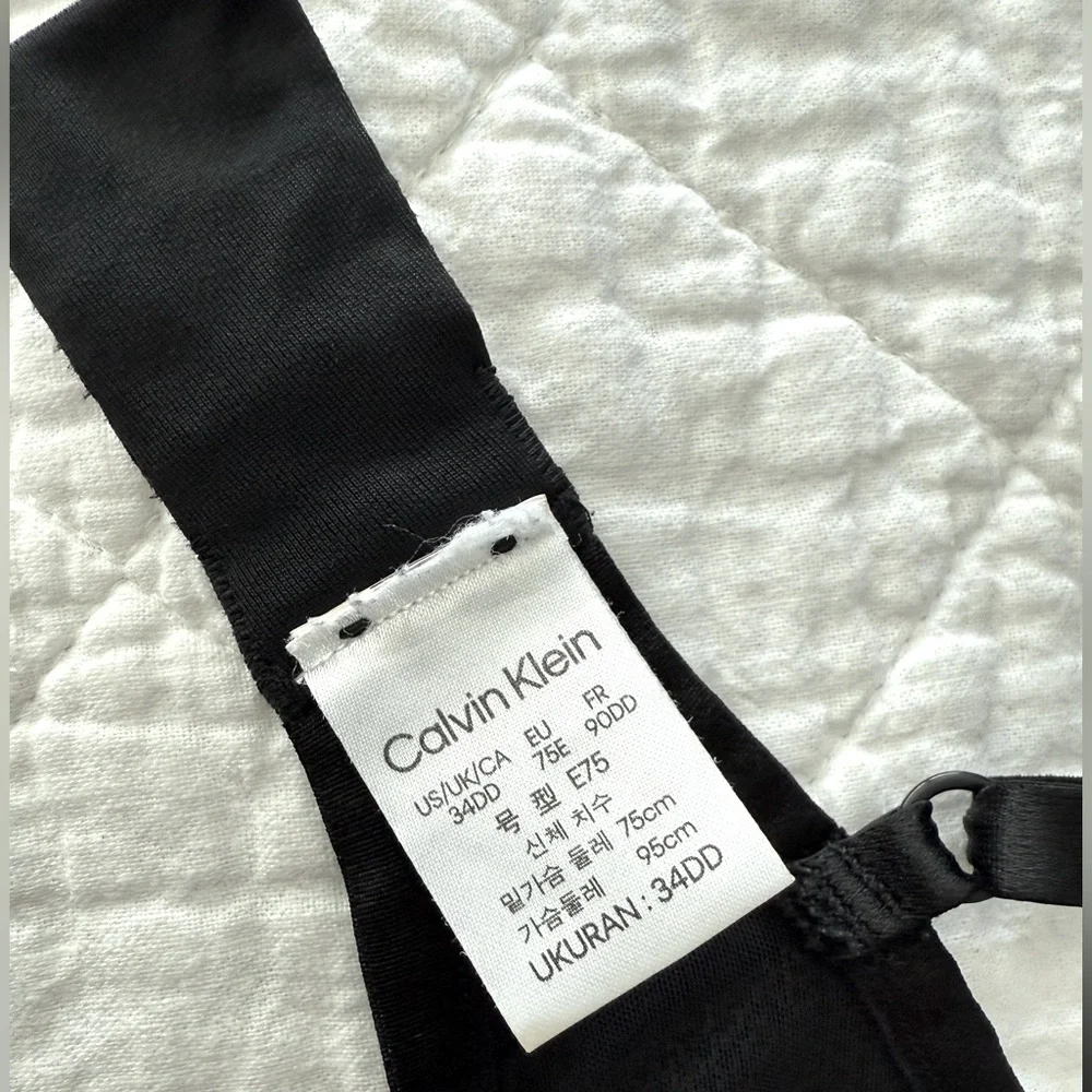 Calvin Klein Black Underwire Bra with Adjustable Straps